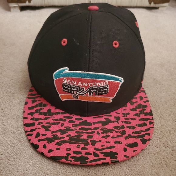 San Antonio Spurs snapback hat - Picture 1 of 4
